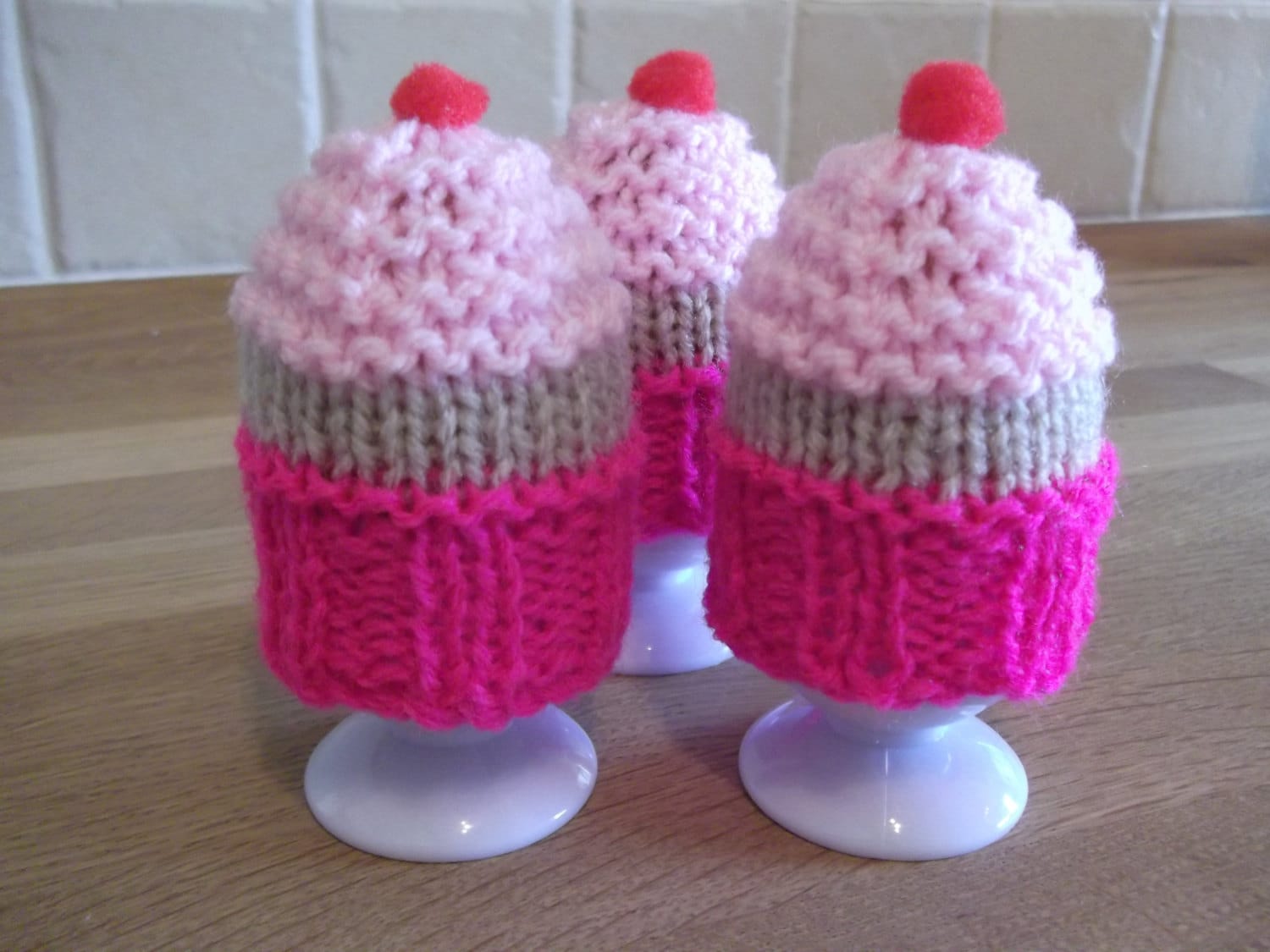 Knitting pattern ~  Egg Cosy - Cupcake style ~  ENGLISH ~ PDF Download