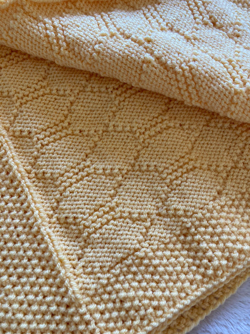 Knitting pattern ~ Shapes Baby Blanket in DK Yarn ~ ENGLISH ~  PDF Download