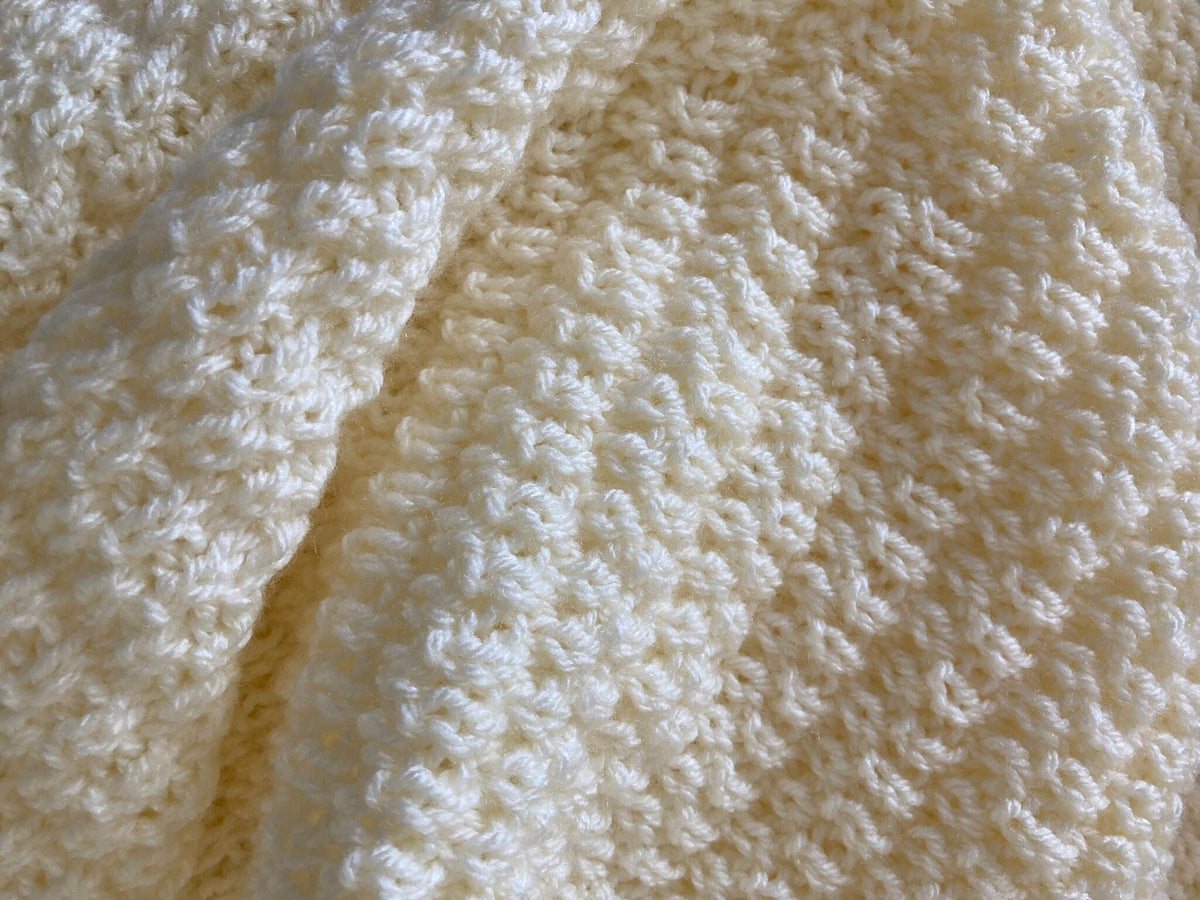 Knitting pattern ~ Meya Baby Blanket ~ Reversible Design ~ Aran Yarn ~ ENGLISH ~  PDF Download