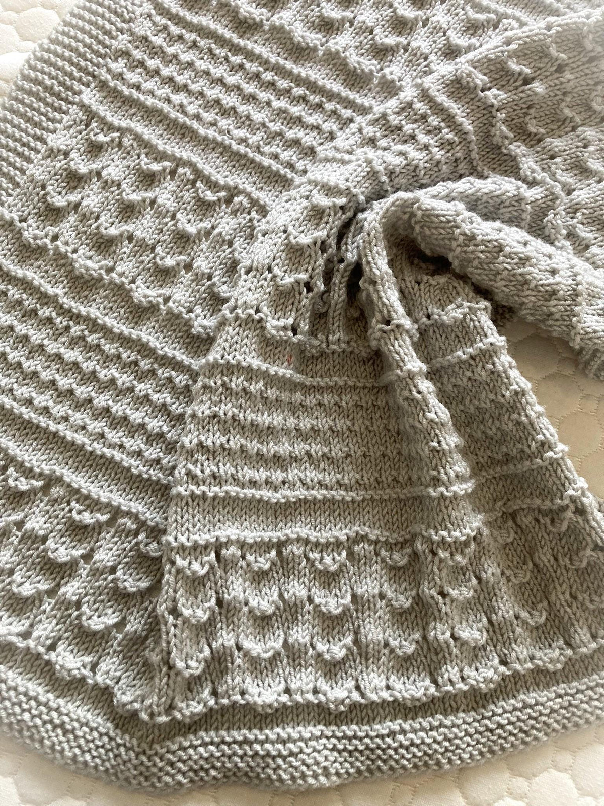Knitting Pattern ~ Seren Baby Blanket  ~  ENGLISH ~ PDF Download