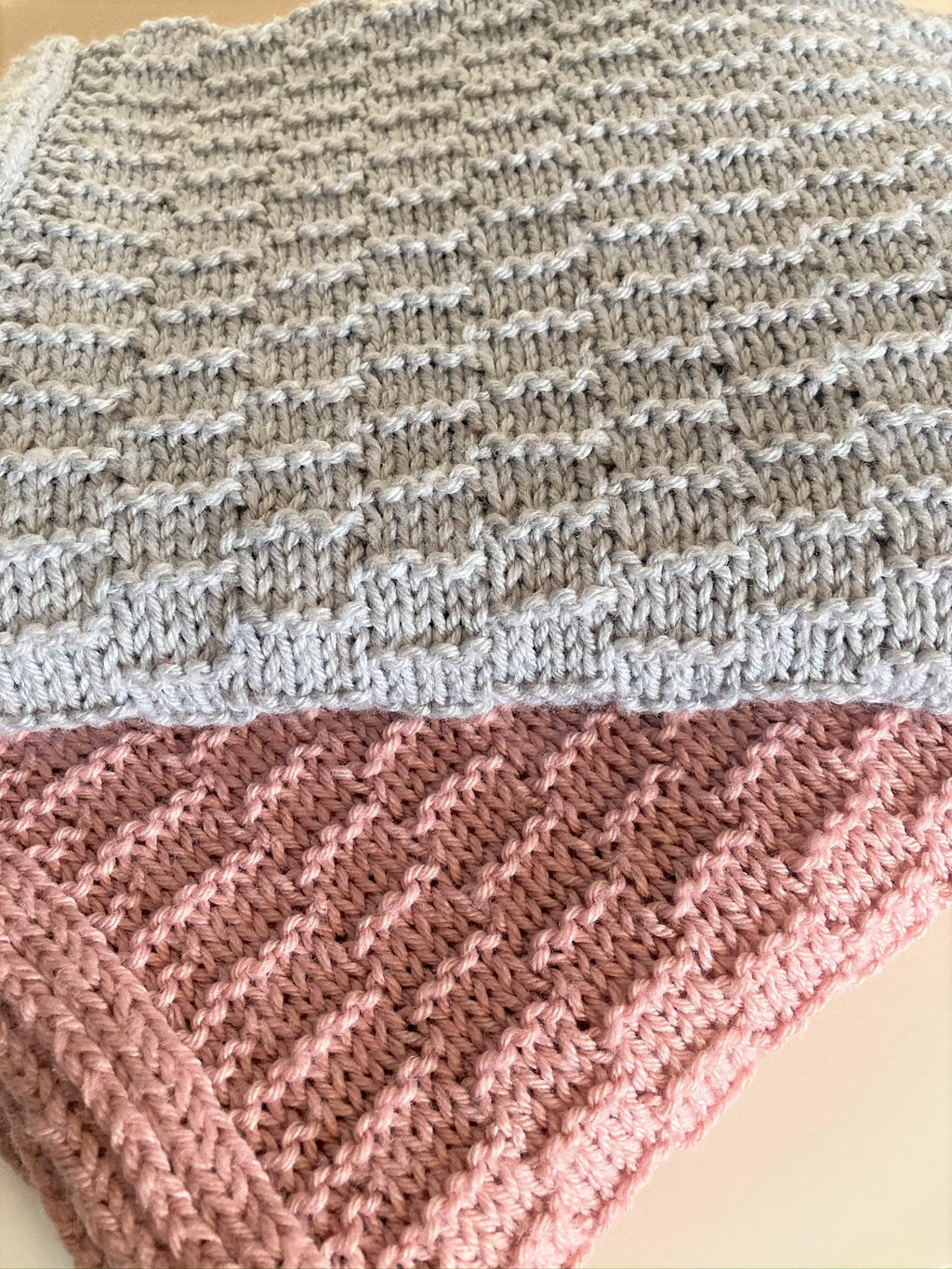 Knitting pattern ~ Freddie Baby Blanket  ~ ENGLISH ~  PDF Download