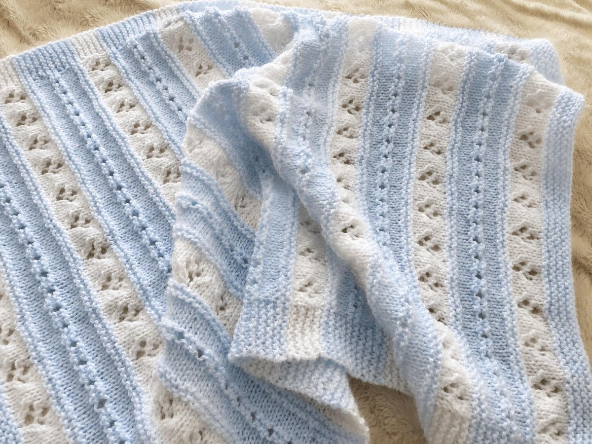Knitting pattern ~ Alana Baby Blanket in DK Yarn ~ ENGLISH ~ PDF Download