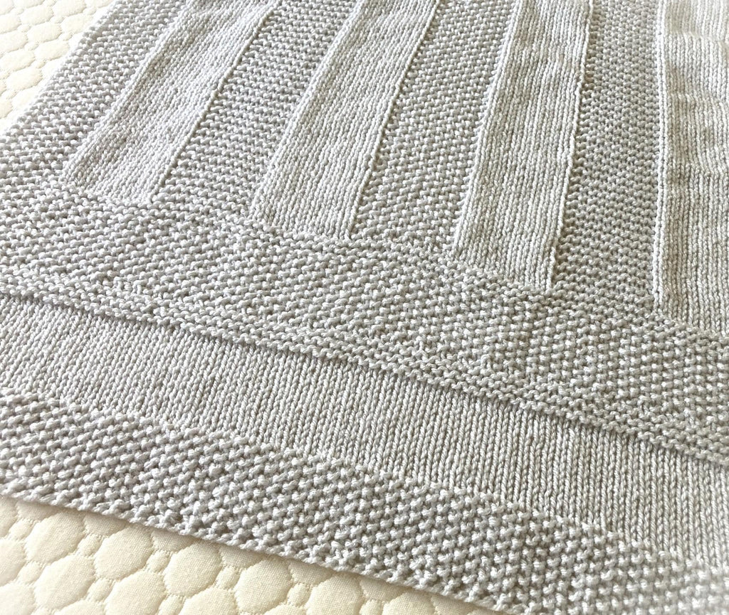 Knitting pattern ~ Hugo Baby Blanket ~ Perfect for beginners ~  Aran Yarn ~ ENGLISH ~ PDF Download