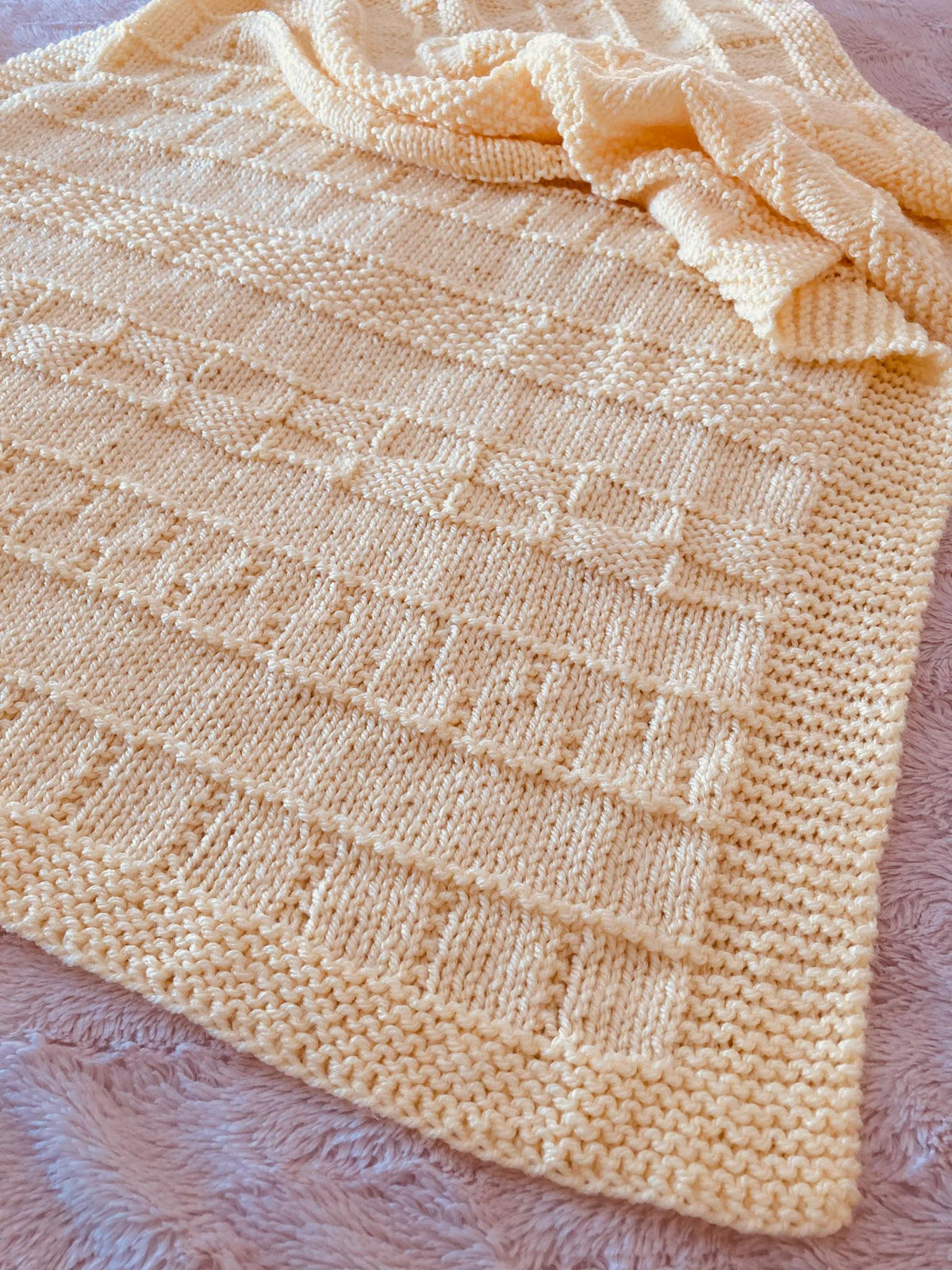 Knitting pattern ~ Gina Baby Blanket in Aran or DK ~ ENGLISH ~ PDF Download