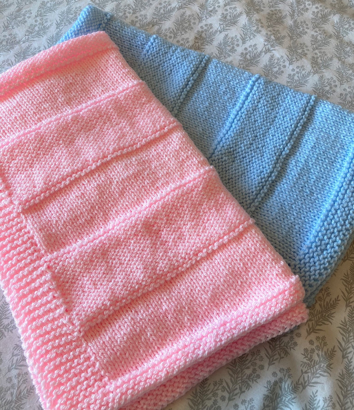 Knitting pattern ~ Nova Baby Blanket ~ Fully Reversible Design ~ ENGLISH ~ PDF Download