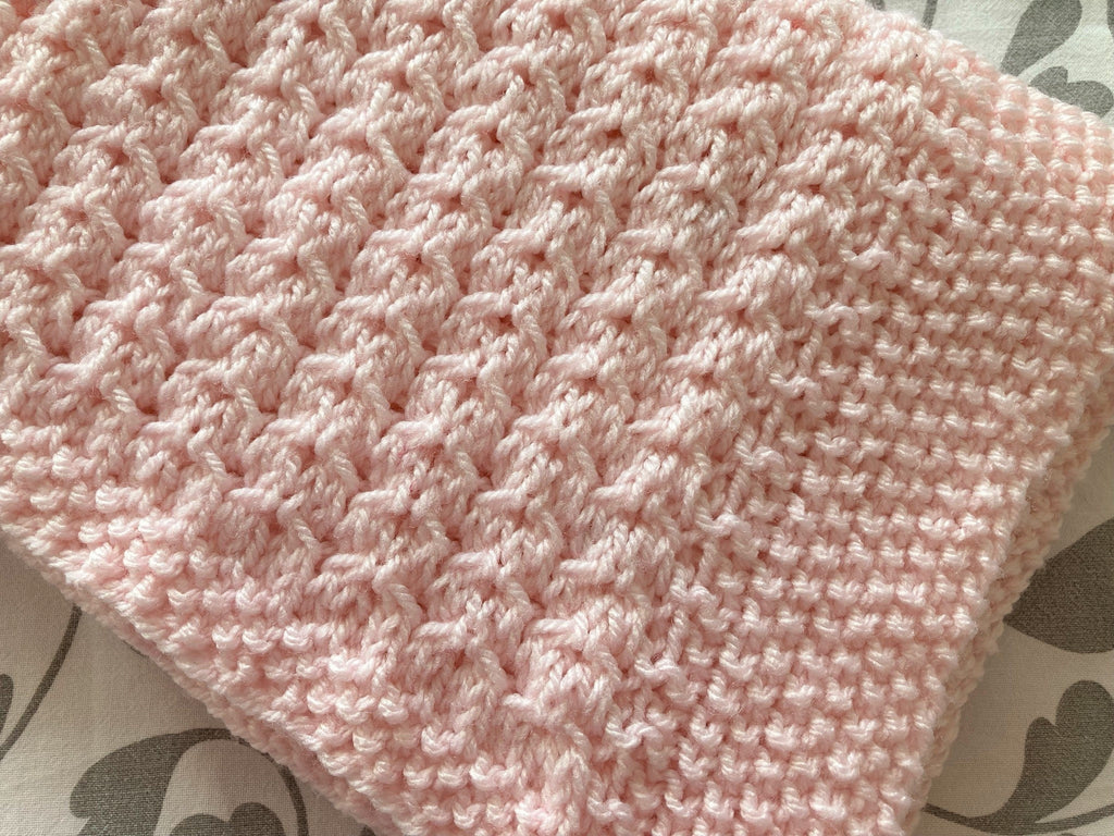 Knitting pattern ~ Dainty Hearts Baby Blanket ~  ENGLISH ~ PDF Download