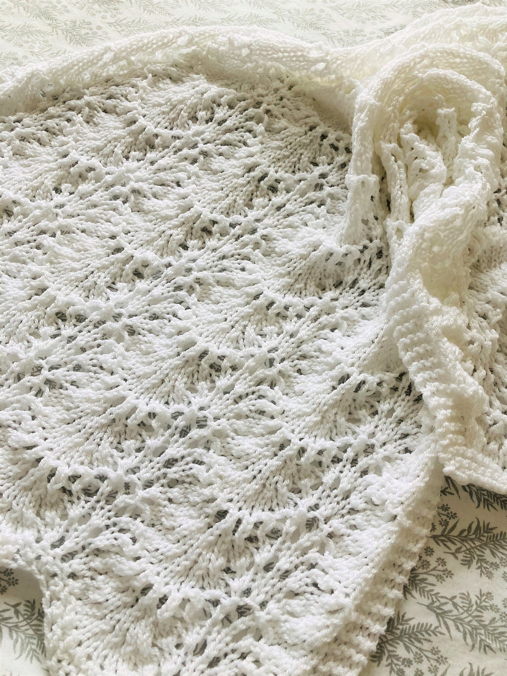 Knitting pattern ~ Shells & Lace Baby Blanket ~ ENGLISH ~ PDF Download