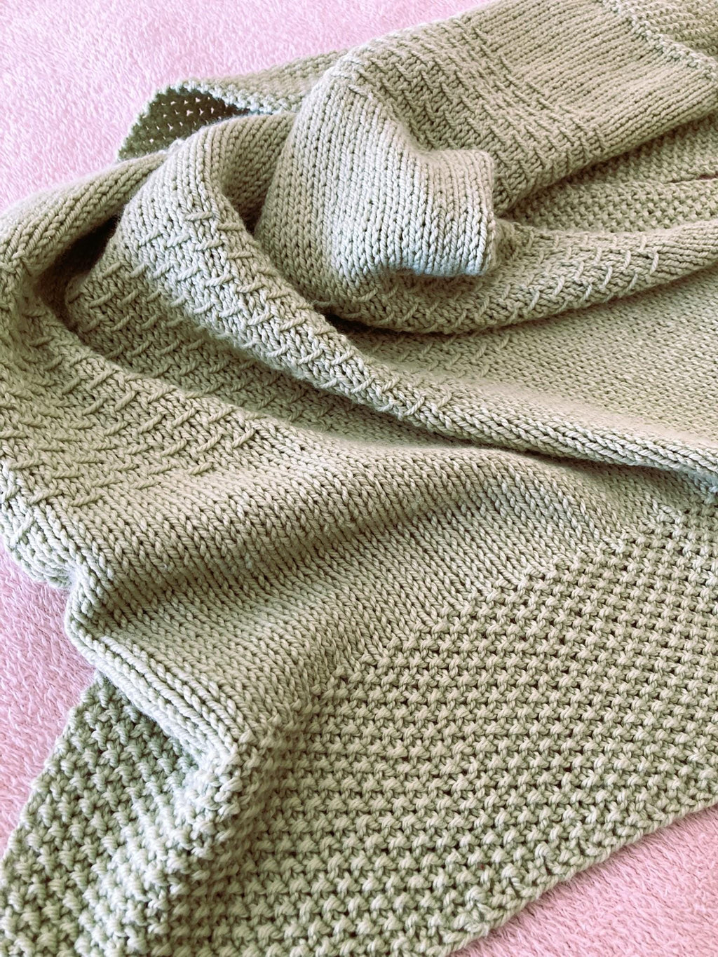 Knitting pattern ~ Scilla Baby Blanket in Aran or DK ~ ENGLISH ~ PDF Download