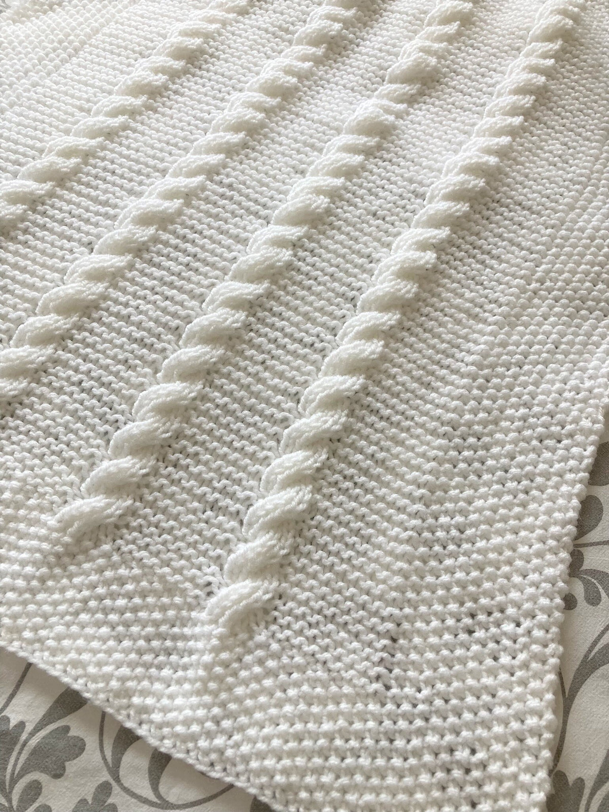 Knitting pattern ~ Reversible Cable Baby Blanket ~Easy to Knit ~ ENGLISH ~  PDF Download