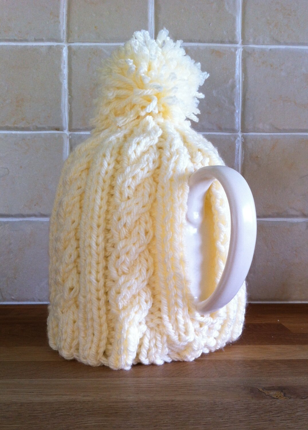 Knitting pattern ~ Easy Cable Tea Cosy  ~ ENGLISH ~  PDF Download