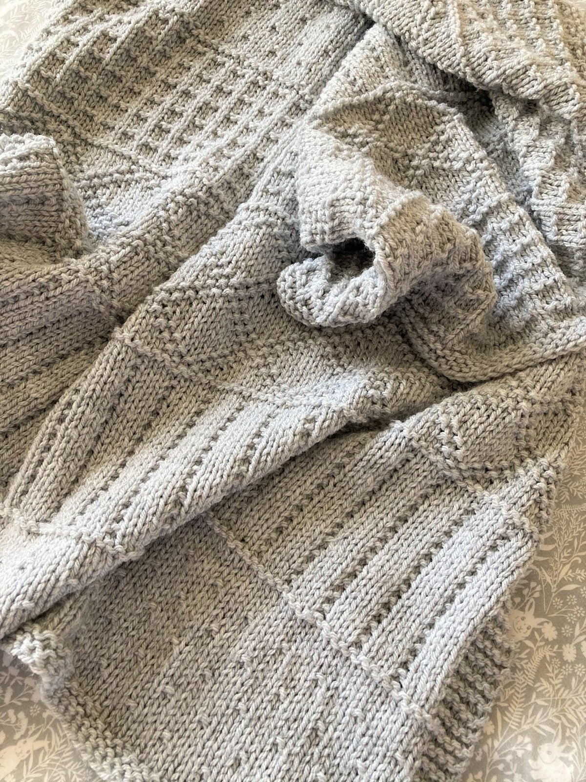 Knitting pattern ~ Easy Sampler Baby Blanket in DK Yarn ~ ENGLISH ~ PDF Download