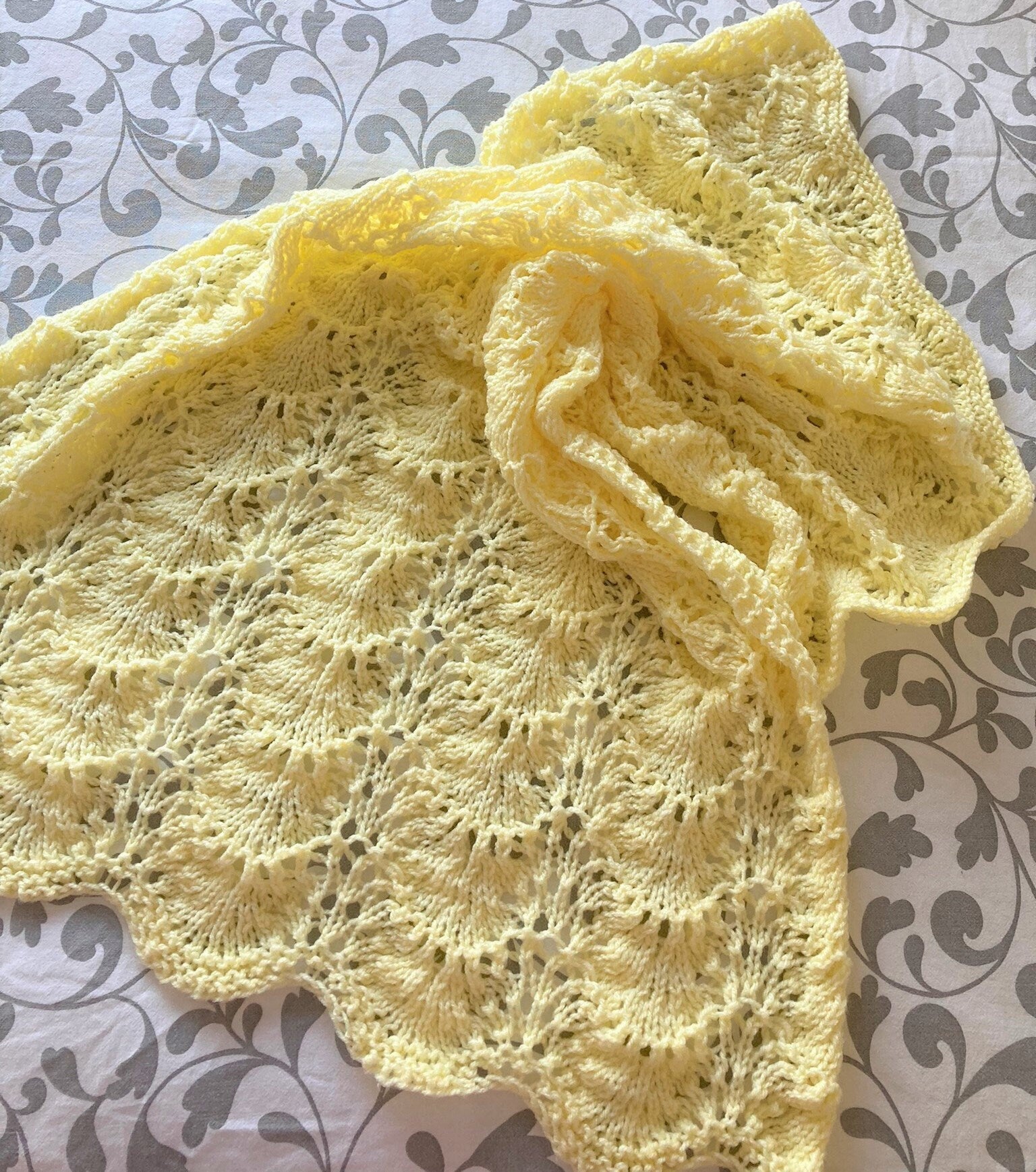 Knitting pattern ~ Shells & Lace Baby Blanket ~ ENGLISH ~ PDF Download