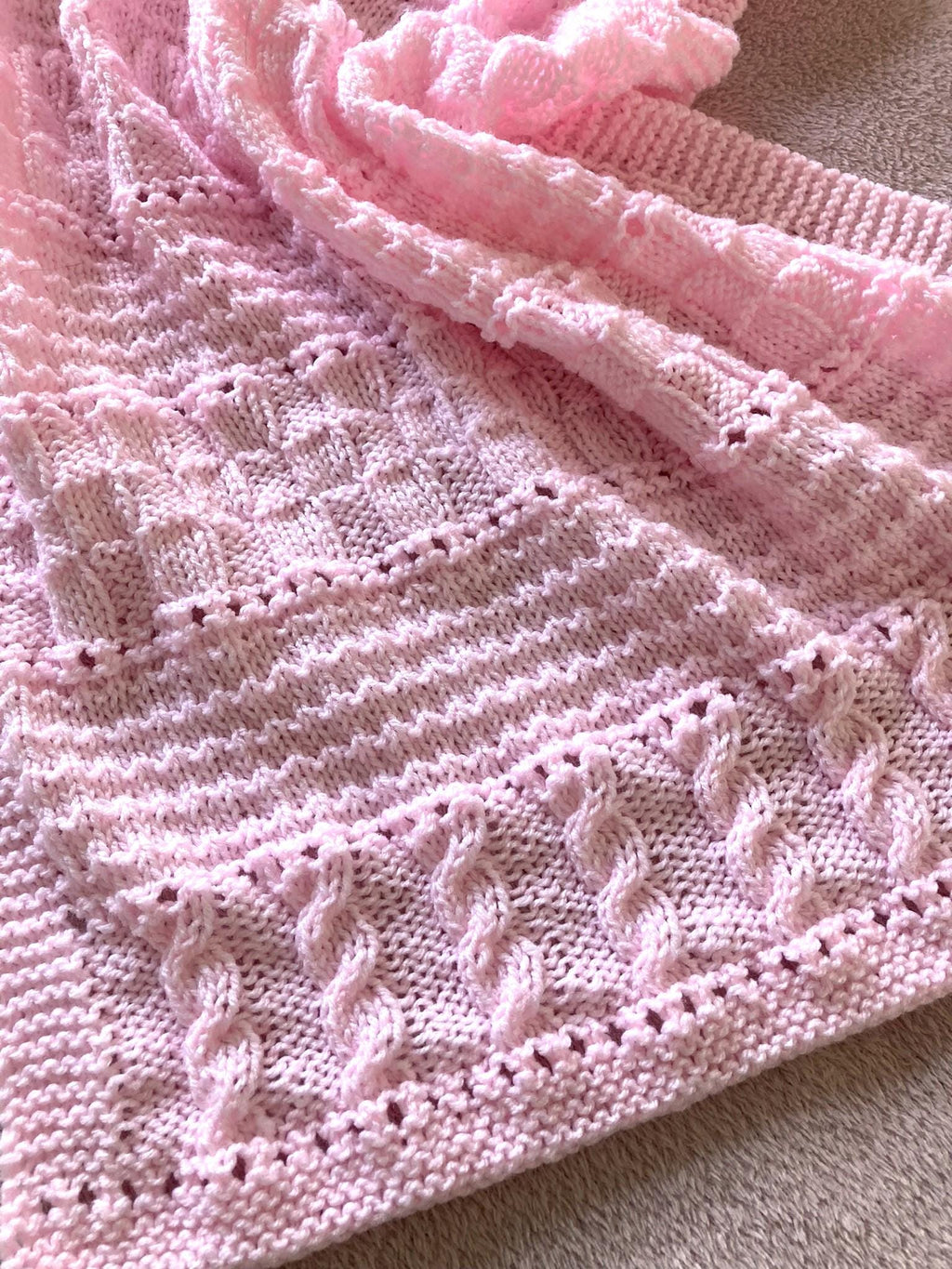 Knitting pattern ~ Avril Baby Blanket in DK Yarn ~ ENGLISH ~ PDF Download