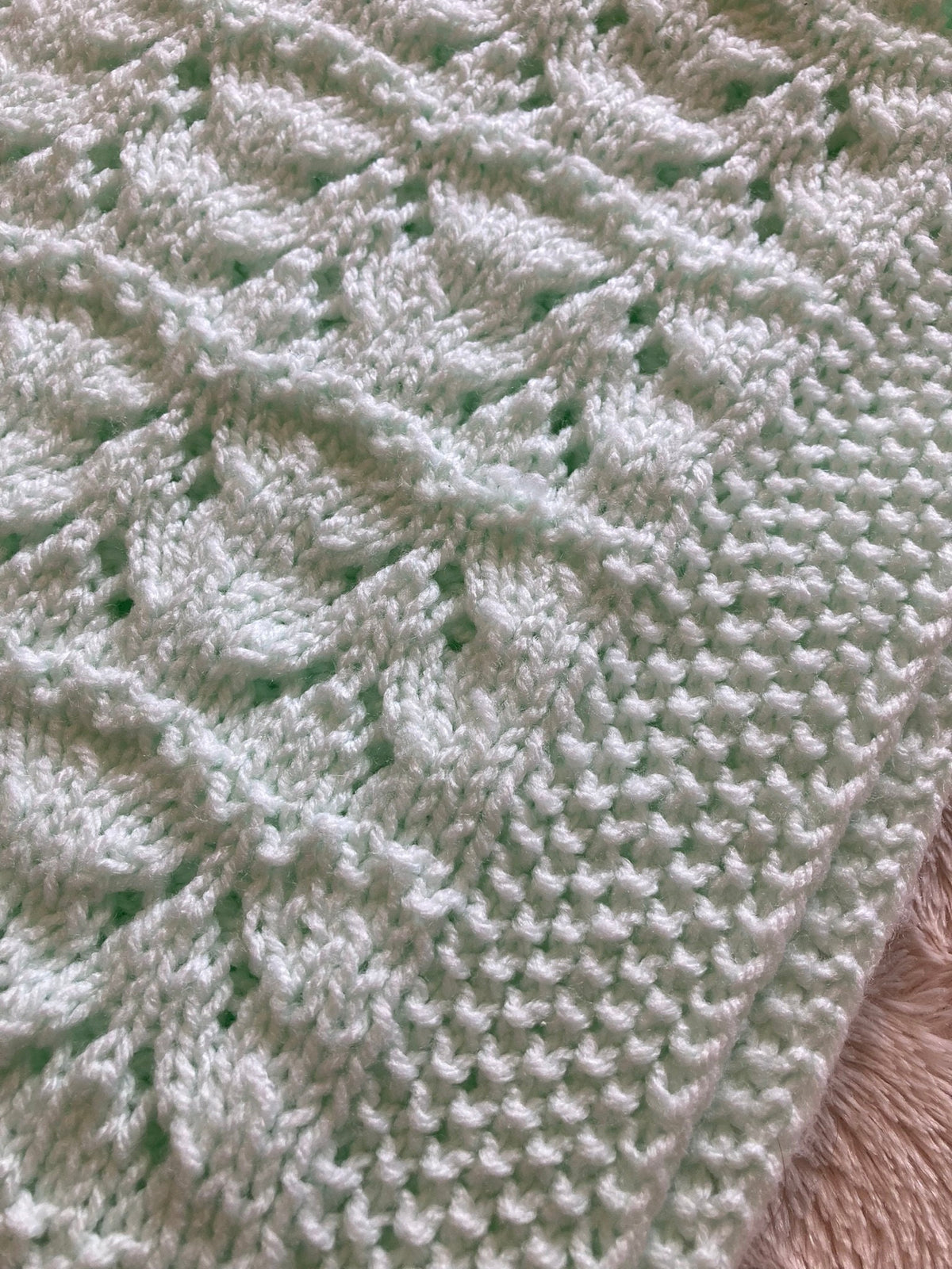 Knitting Pattern ~ Audrey Baby Blanket in DK  ~ ENGLISH ~ PDF Download