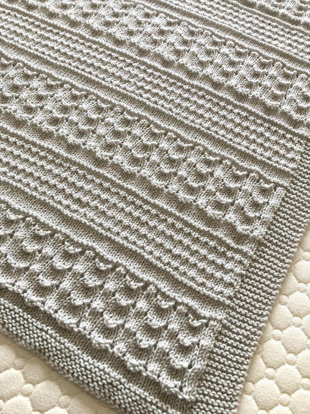 Knitting Pattern ~ Seren Baby Blanket  ~  ENGLISH ~ PDF Download