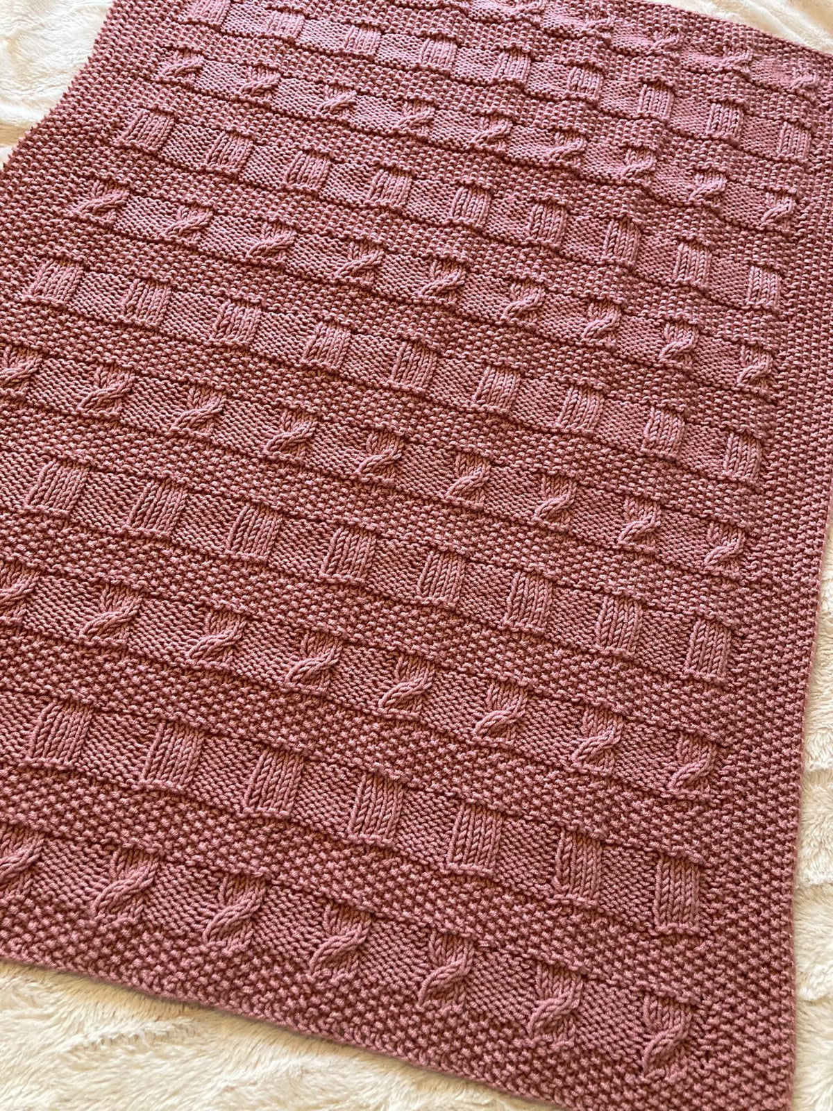 Knitting pattern ~ Ember Baby Blanket in DK Yarn ~ ENGLISH ~  PDF Download
