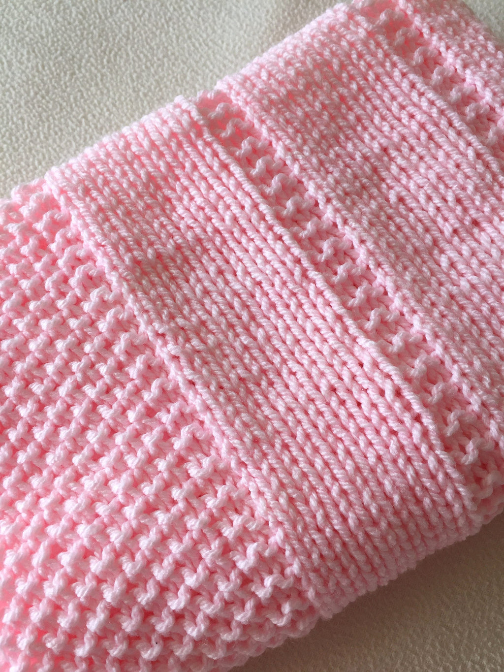 Knitting pattern ~ Easy Baby Blanket in Chunky, Aran or DK ~ Perfect for beginners ~ ENGLISH ~ PDF Download