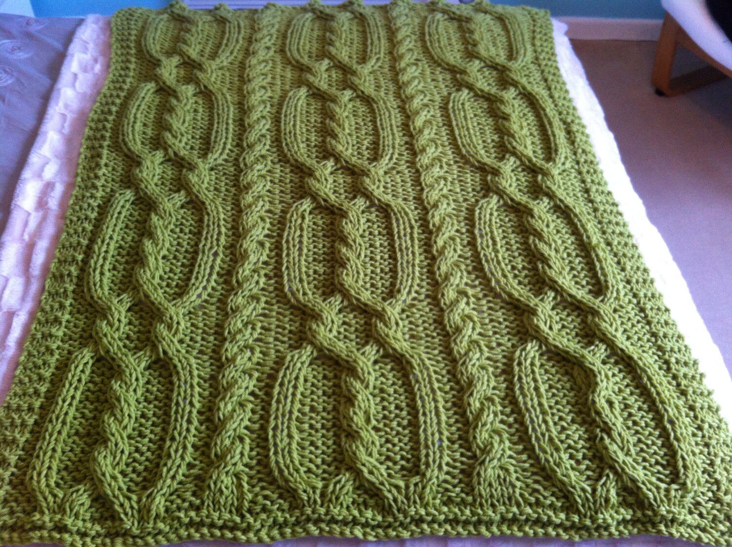 Knitting pattern ~ Snuggly Cable Blanket / Throw. ~ ENGLISH ~  PDF Download