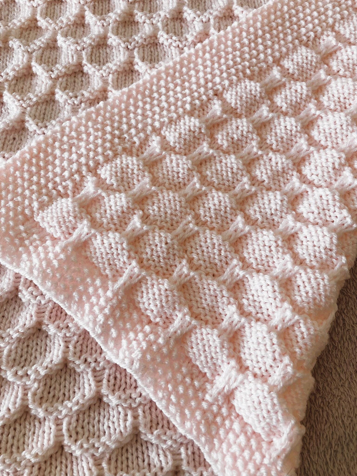 Knitting pattern ~ Becca Baby Blanket in DK Yarn ~ ENGLISH ~ PDF Download
