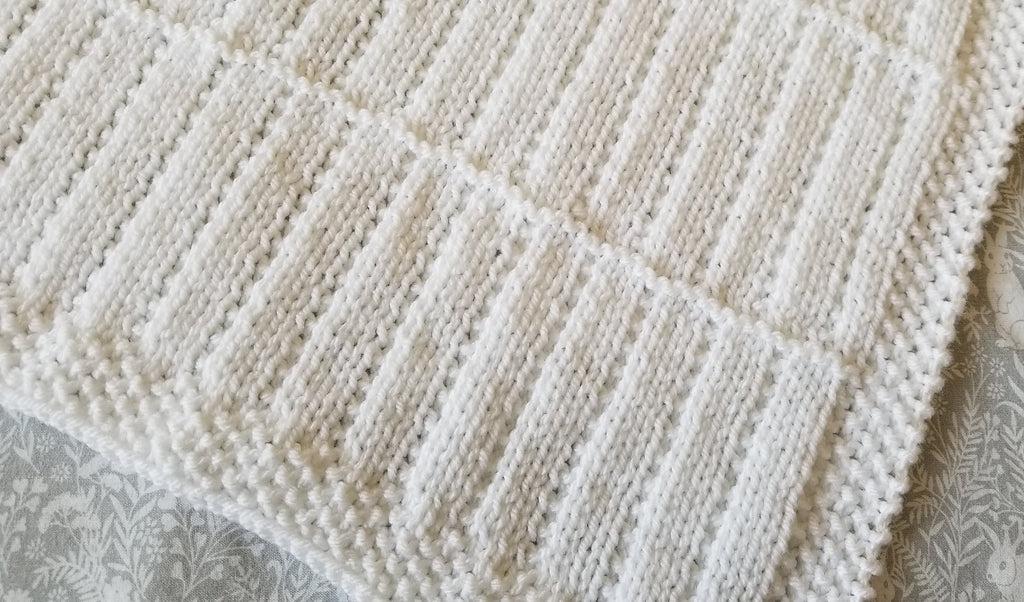 Knitting Pattern ~ Tyra Baby Blanket in DK ~ ENGLISH ~  PDF Download