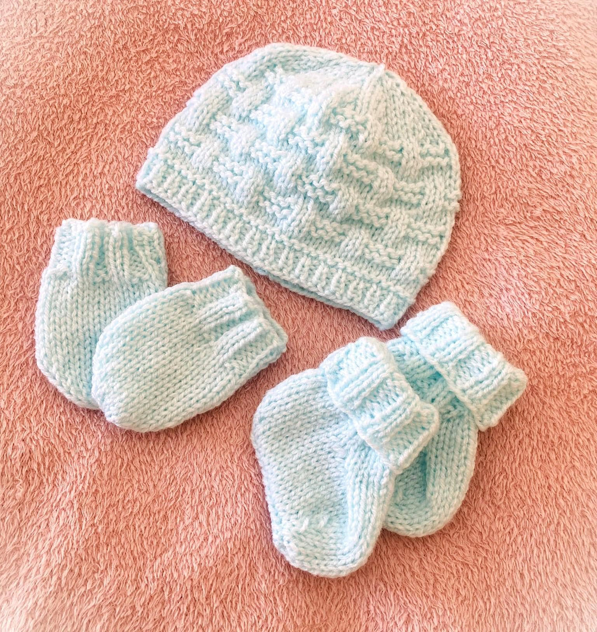 Knitting pattern ~ Easy Weave New Baby Set /  Hat , Mittens and Bootees ~ ENGLISH ~ PDF Download