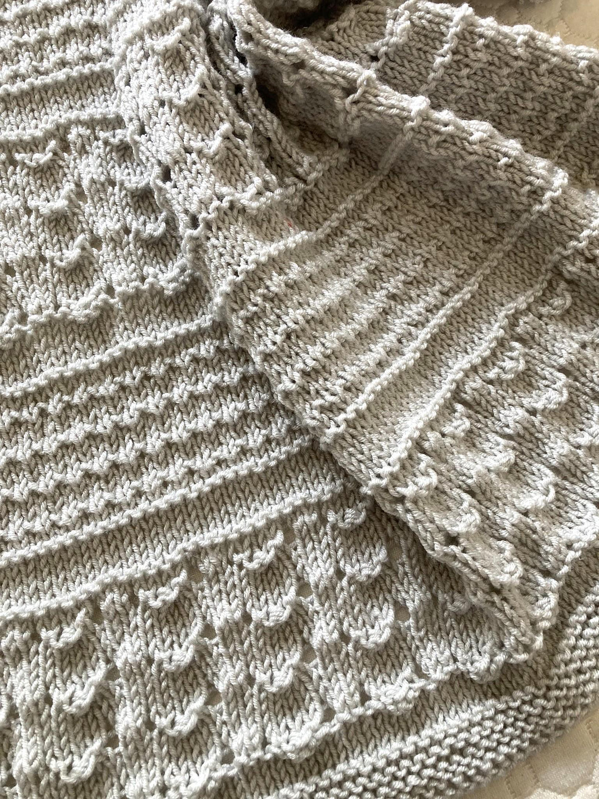 Knitting Pattern ~ Seren Baby Blanket  ~  ENGLISH ~ PDF Download