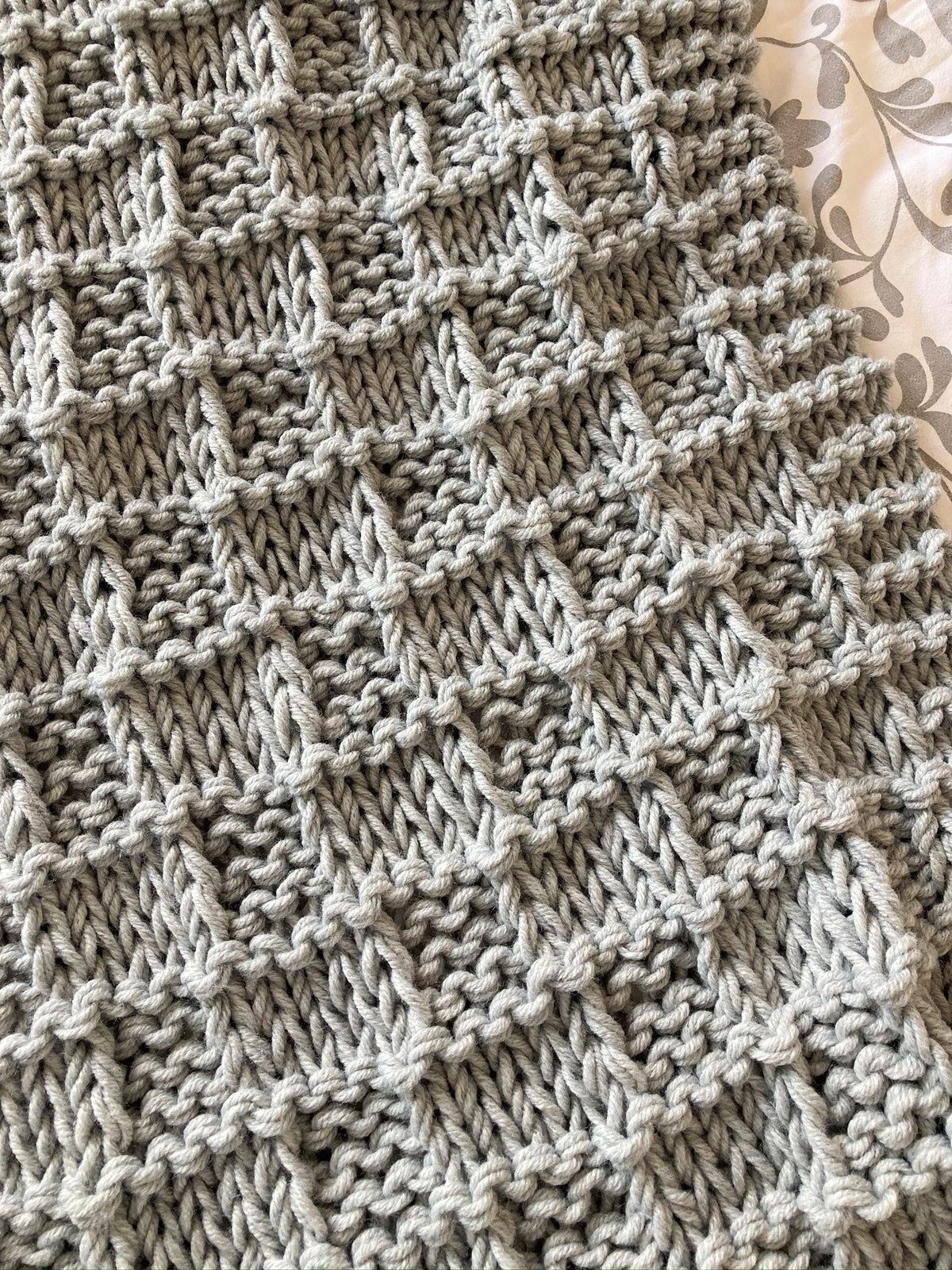 Knitting pattern ~  Chunky Basket Weave Blanket / Sofa Throw ~ ENGLISH ~ PDF Download