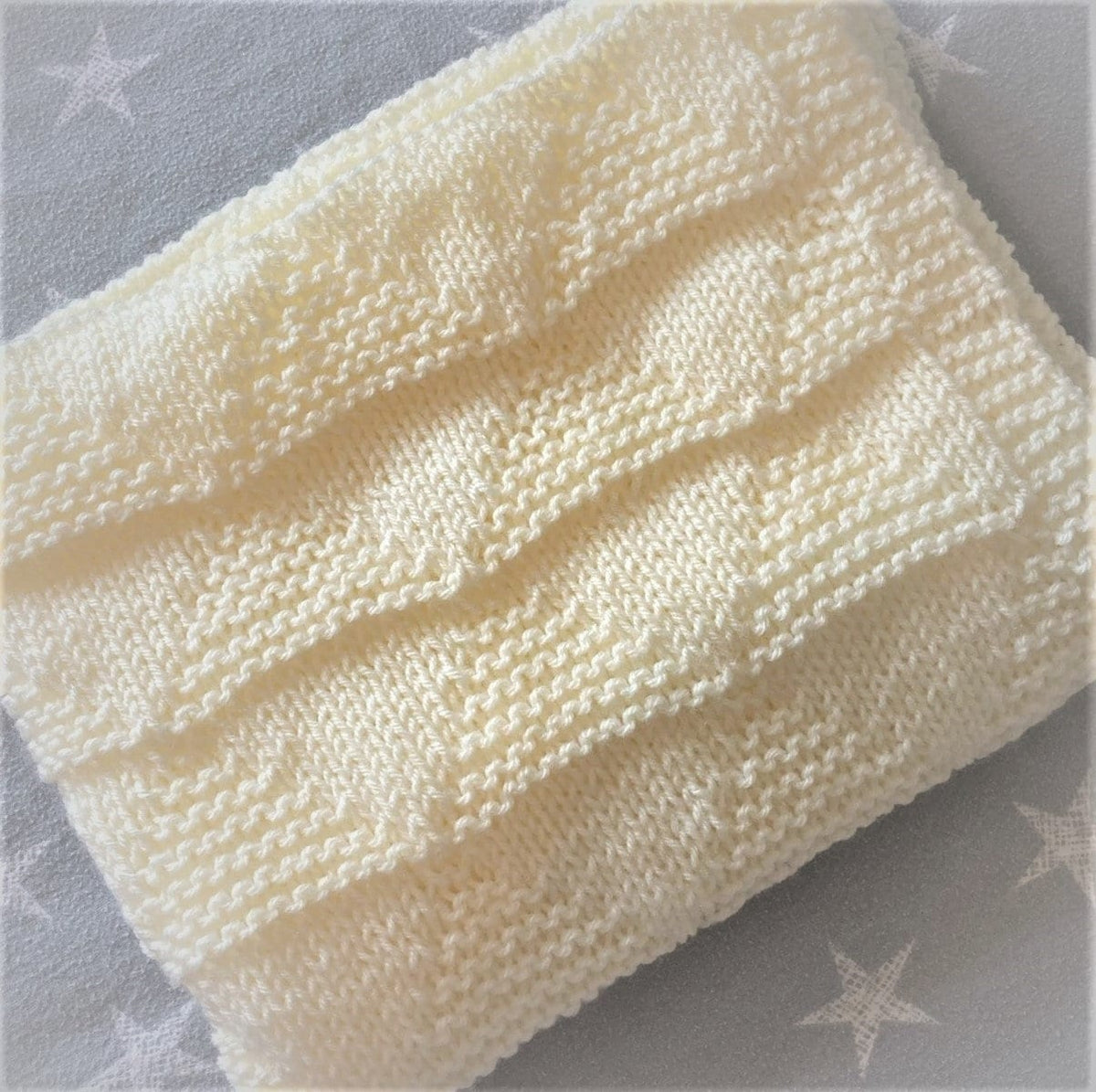 Knitting pattern ~ Little Mountains Baby Blanket  ~ ENGLISH ~  PDF Download
