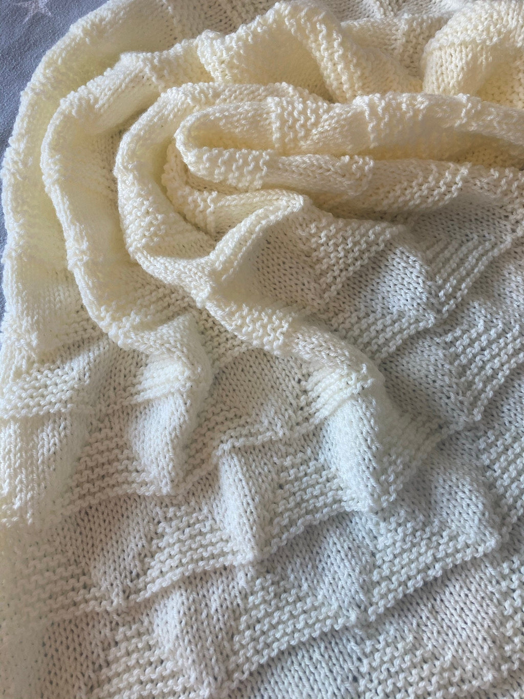 Knitting pattern ~ Little Mountains Baby Blanket  ~ ENGLISH ~  PDF Download
