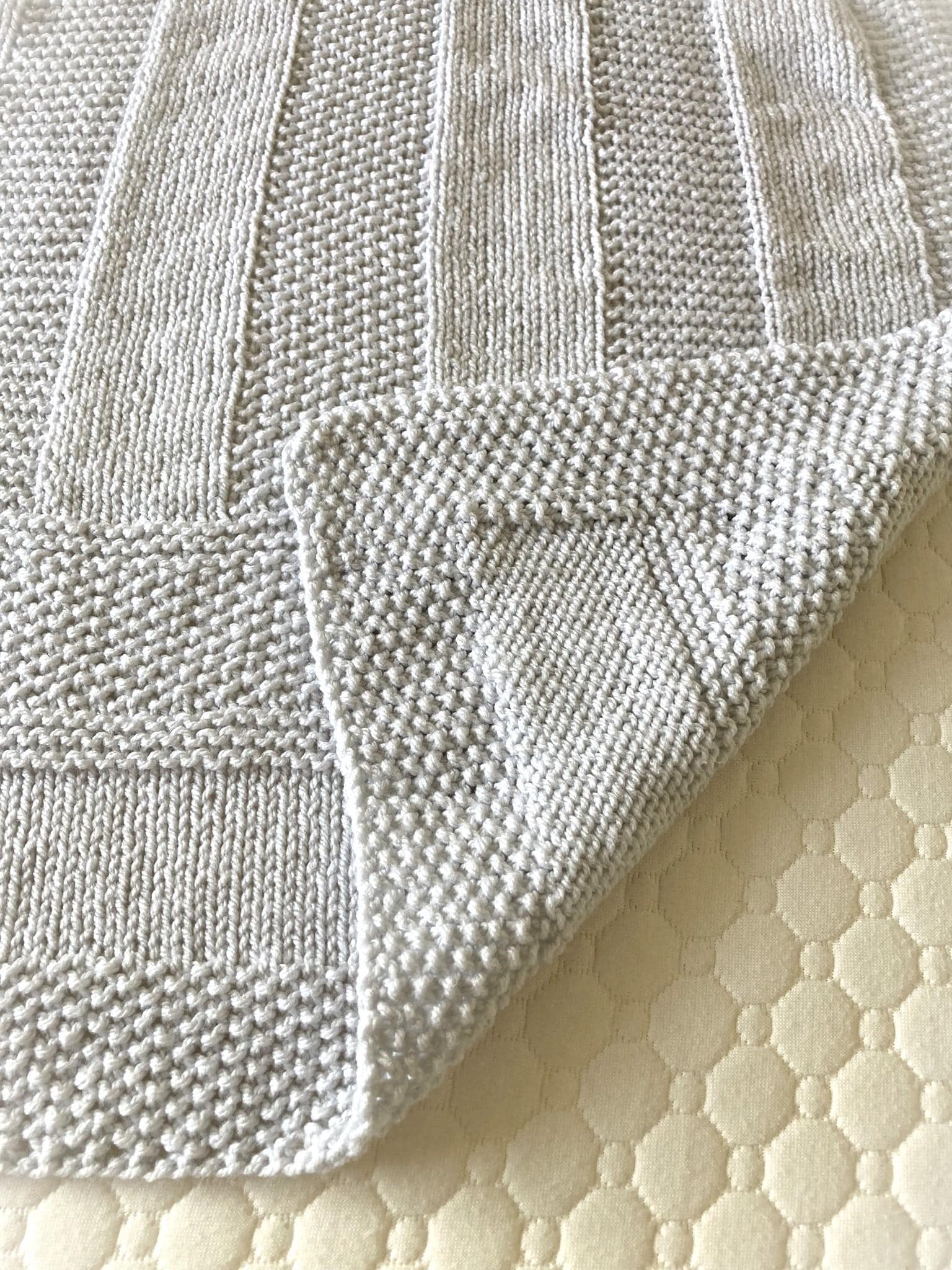 Knitting pattern ~ Hugo Baby Blanket ~ Perfect for beginners ~  Aran Yarn ~ ENGLISH ~ PDF Download