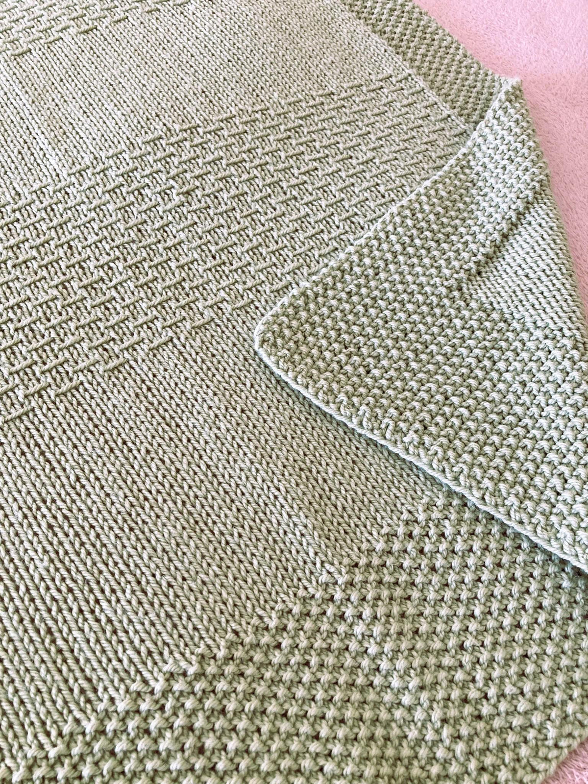 Knitting pattern ~ Scilla Baby Blanket in Aran or DK ~ ENGLISH ~ PDF Download