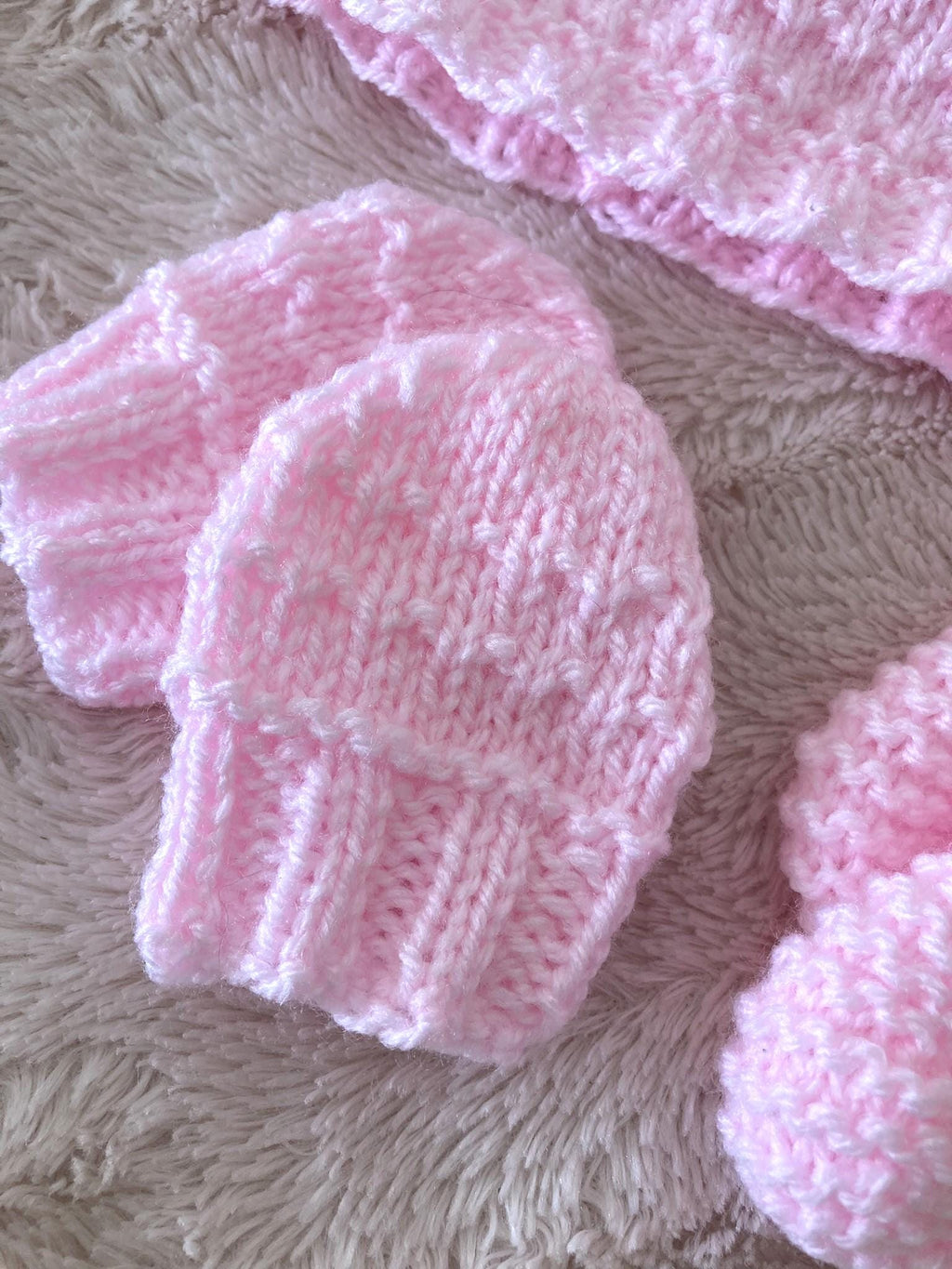 Knitting pattern ~ Idris New Baby Set /  Hat , Mittens and Bootees ~ ENGLISH ~ PDF Download
