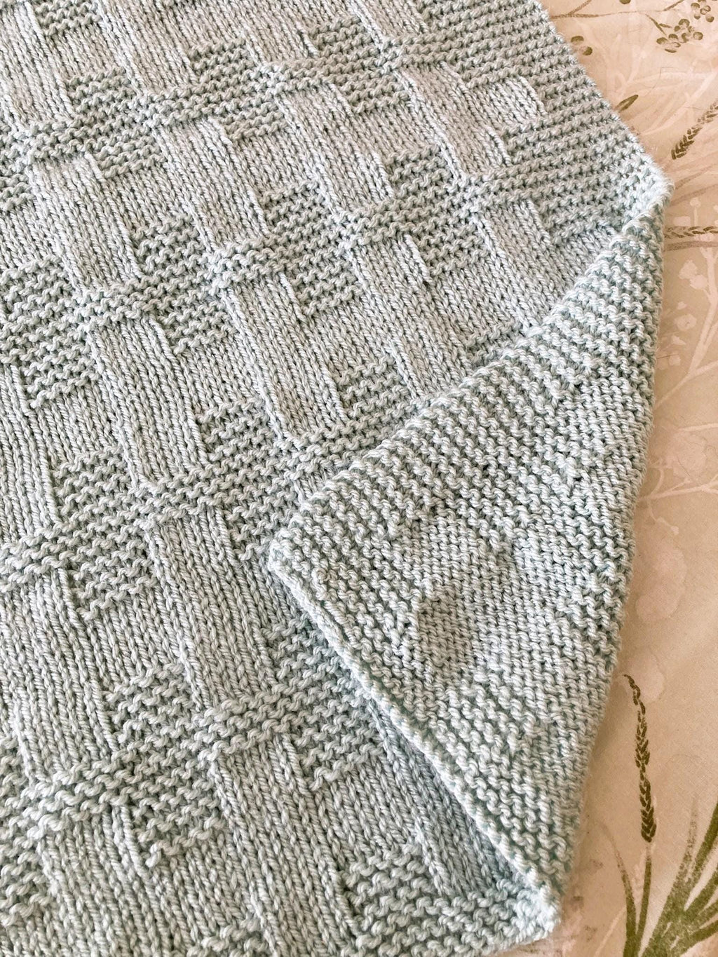 Knitting pattern ~ Chrissy Baby Blanket in Aran Yarn ~ ENGLISH ~ PDF Download