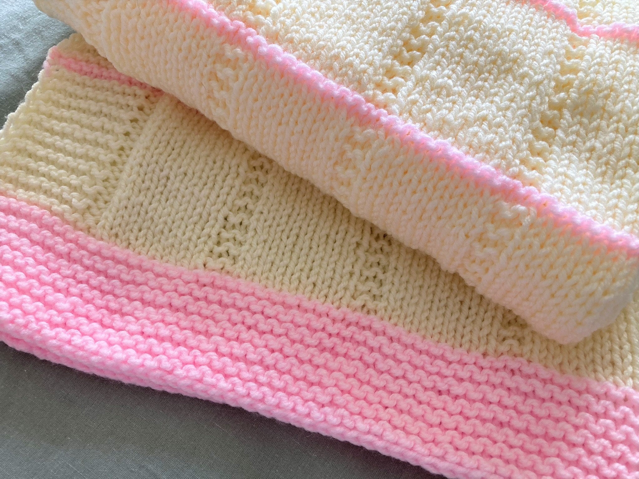 Knitting pattern ~ Cassy Baby Blanket ~ Simple Design ~  ENGLISH ~ PDF Download